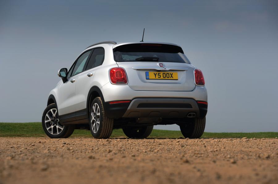 Fiat 500X Cross 2015 года  (UK) (фото 22 из 30)